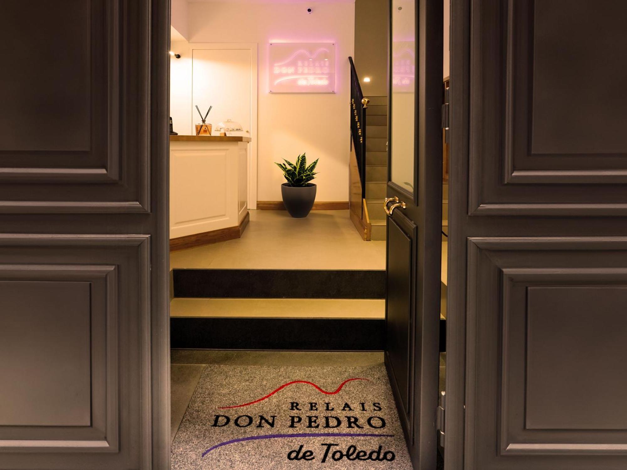 Relais Don Pedro De Toledo Hotel เนเปิลส์ ภายนอก รูปภาพ