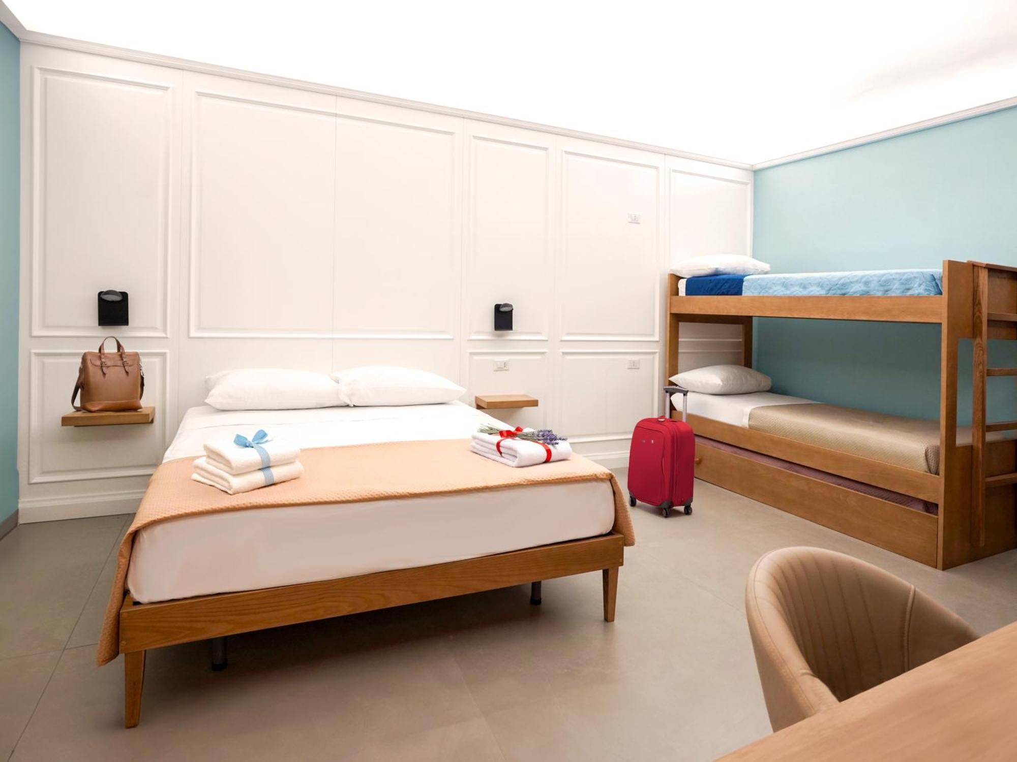 Relais Don Pedro De Toledo Hotel เนเปิลส์ ภายนอก รูปภาพ